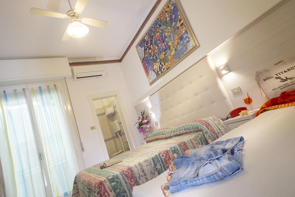 Hotel Titanus Bellaria-Igea Marina Exterior foto